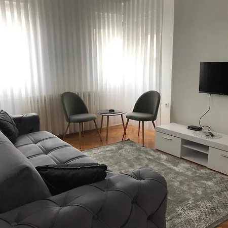 Apartment Stan Na Dan *